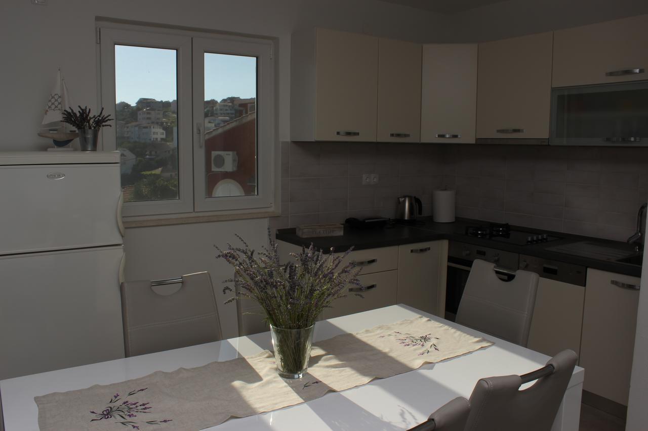 Apartmani Anna Трогир Экстерьер фото