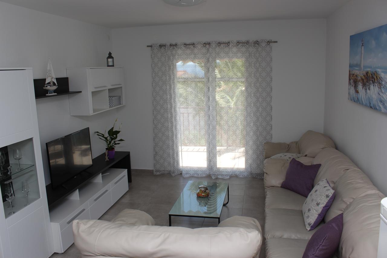 Apartmani Anna Трогир Экстерьер фото
