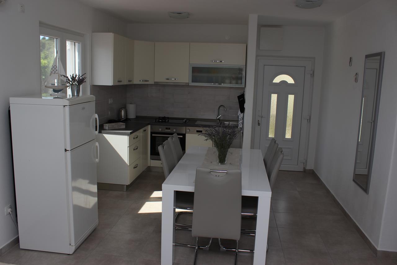 Apartmani Anna Трогир Экстерьер фото