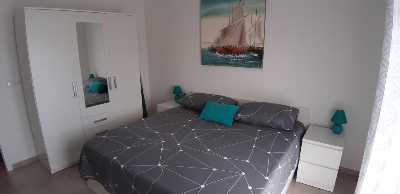 Apartmani Anna Трогир Экстерьер фото